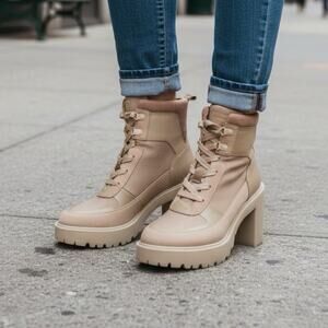 Dolce Vita Womens 9.5 M Tan Boots Collin Dune Heels Rubber Sole Chunky Sustain